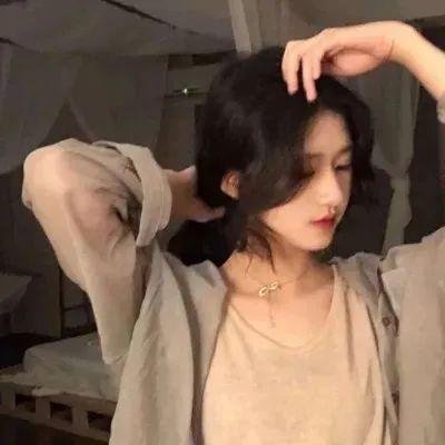 鲁卜哈利沙漠：非洲的女人